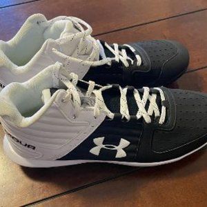 UNDER ARMOUR Rubber Cleats. Men's size 13